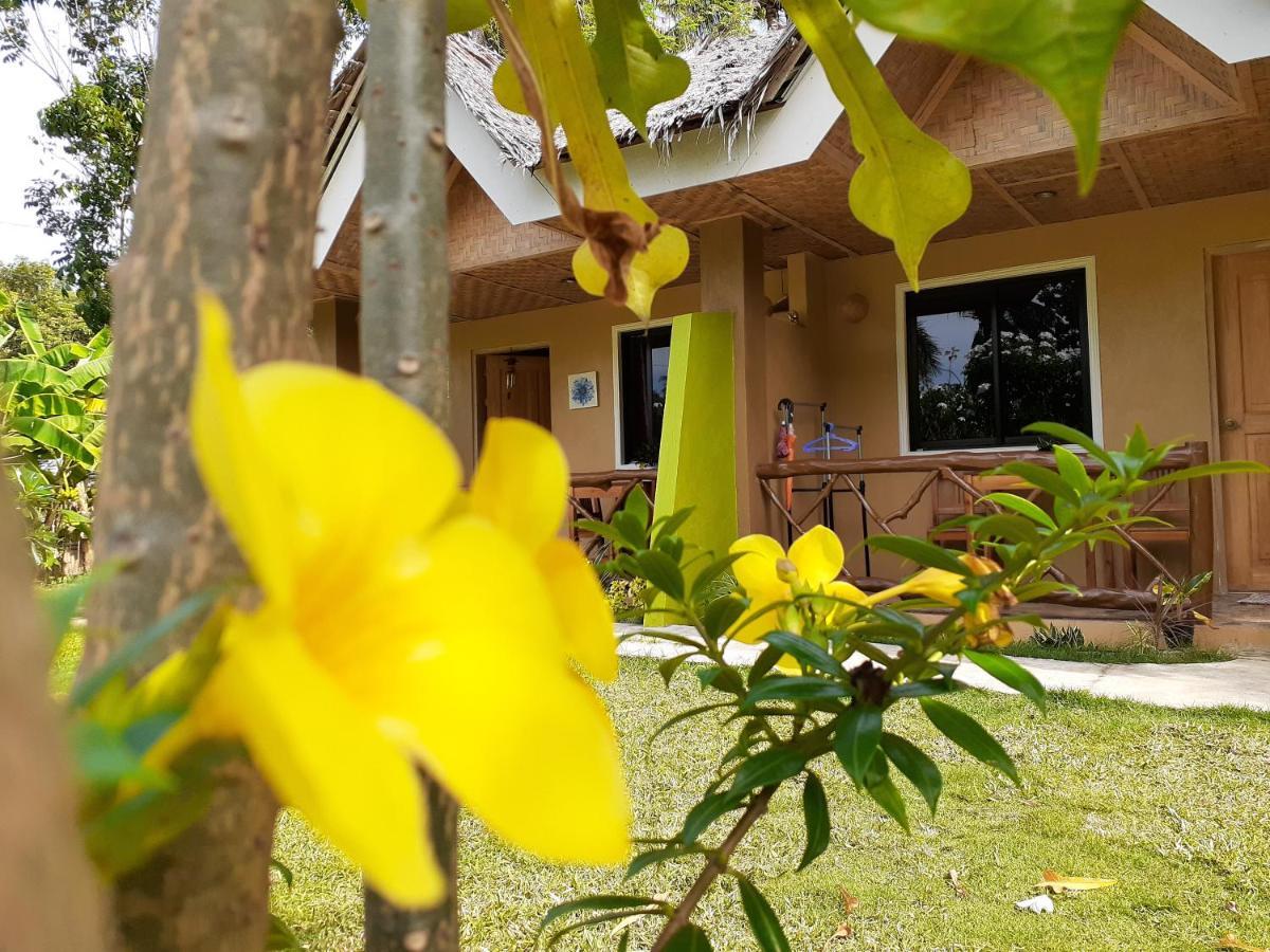 Miki'S Guest House Siquijor Buitenkant foto