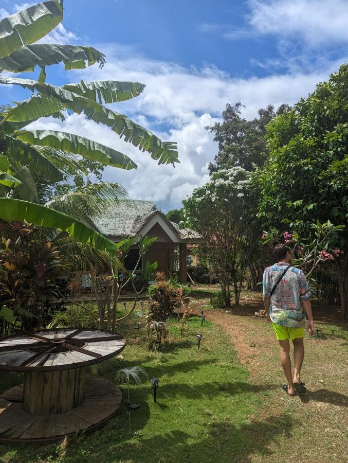 Miki'S Guest House Siquijor Buitenkant foto