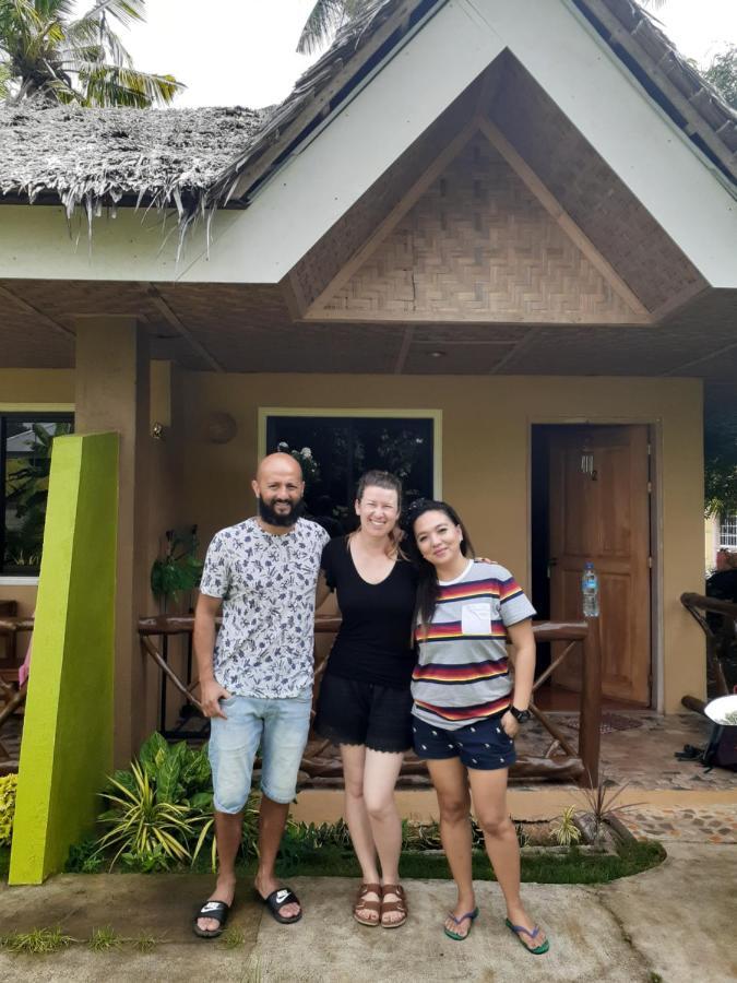 Miki'S Guest House Siquijor Buitenkant foto